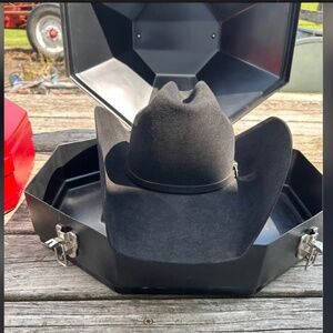 Rod's Black Hat